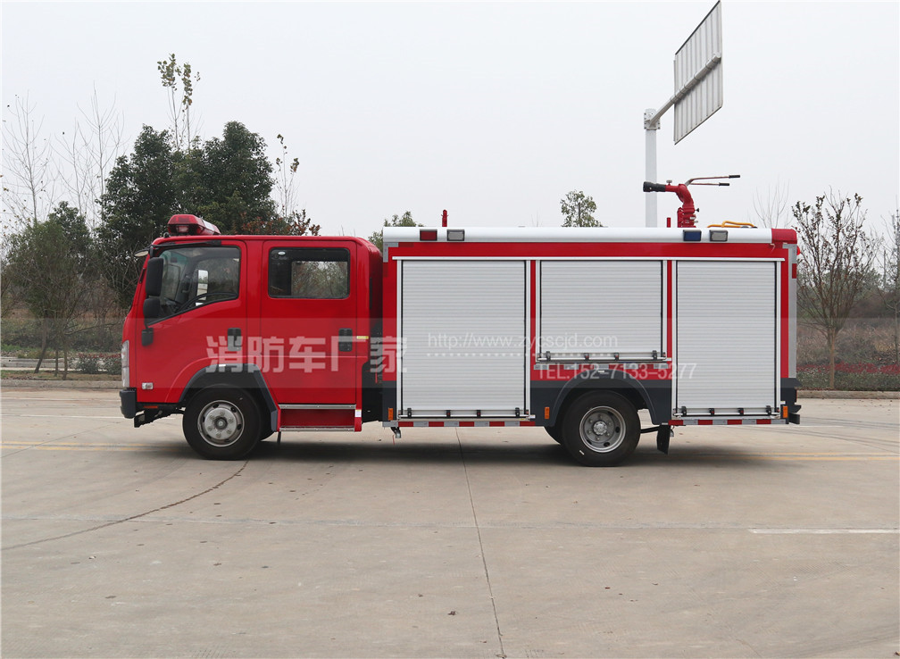 4��ˮ������܇����ʮ�700P��