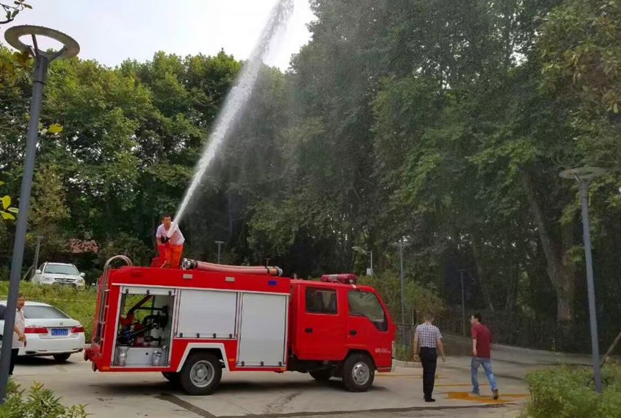 �W(xu��)У����܇